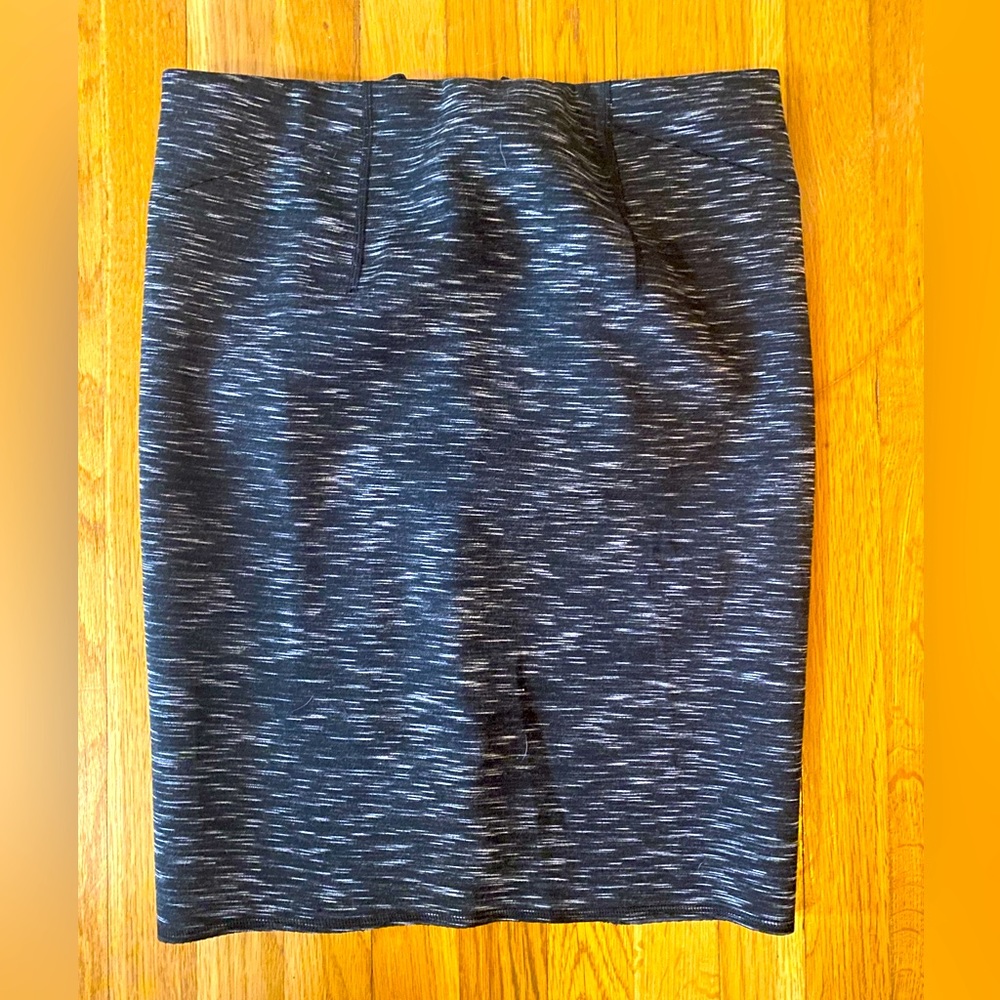 Ann Taylor Stretch Pencil Skirt Size 4 Grey Black White